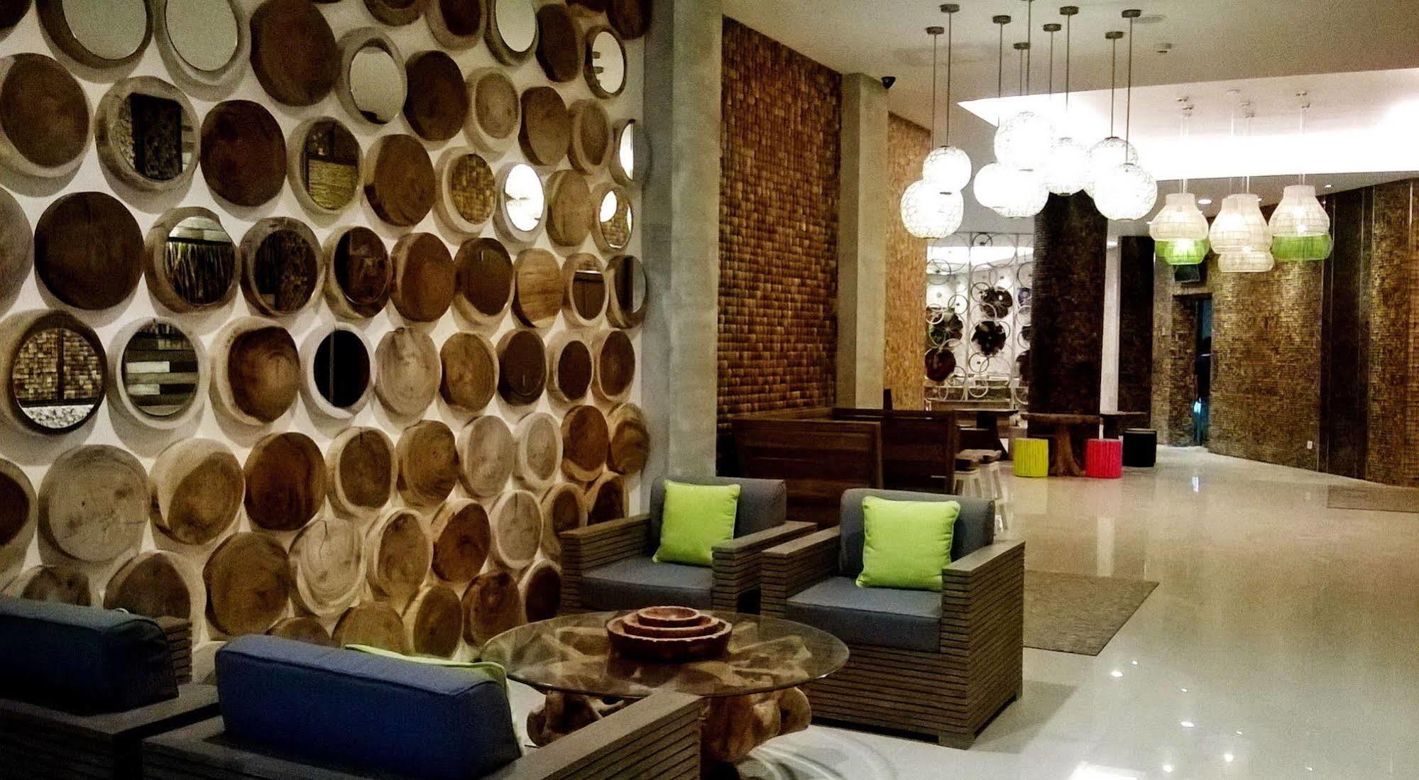 Greenotel Cilegon Exterior foto